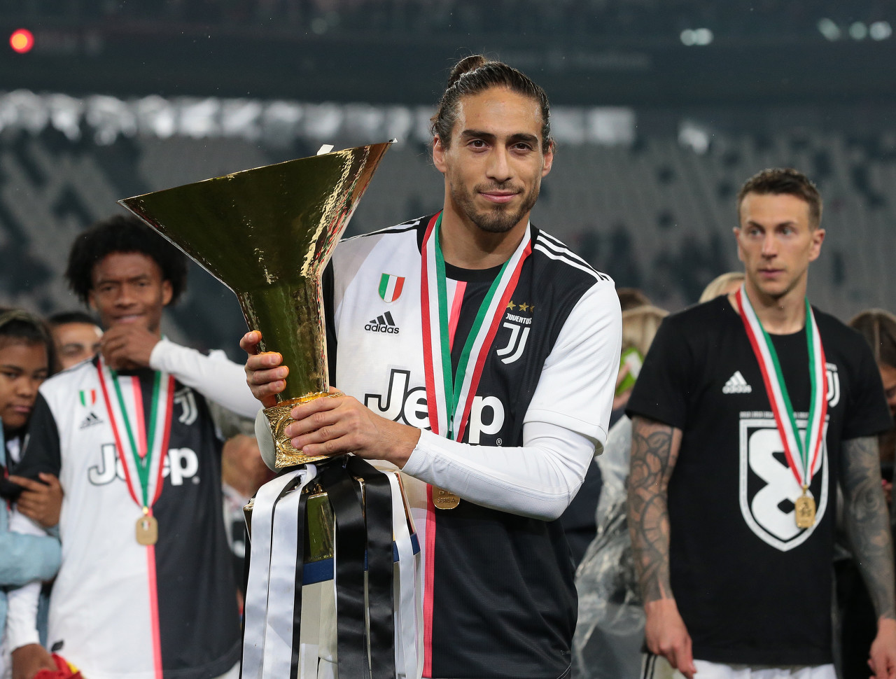 拉科布：摆烂重建需要很多年 现在我们只要恢复健康仍具有竞争力